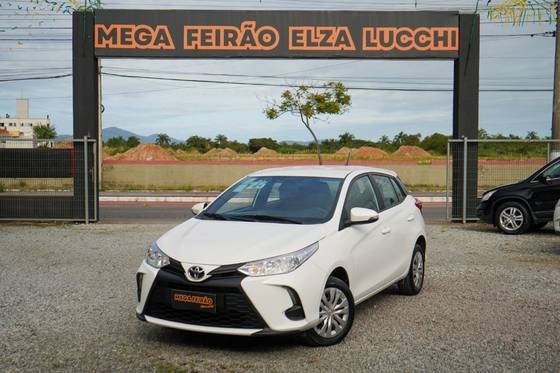 TOYOTA YARIS 1.5 16V FLEX XL MULTIDRIVE TOYOTA YARIS 1.5 16V FLEX XL MULTIDRIVE